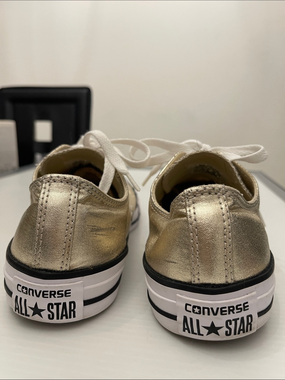 CONVERSE ALL STAR OX LIGHT GOLD/WHITE SNEAKERS MENS SIZE 7 WOMENS SIZE 9 - Picture 2 of 13